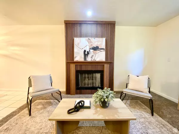 Salt Lake City, UT 84107,754 E 3900 S #17