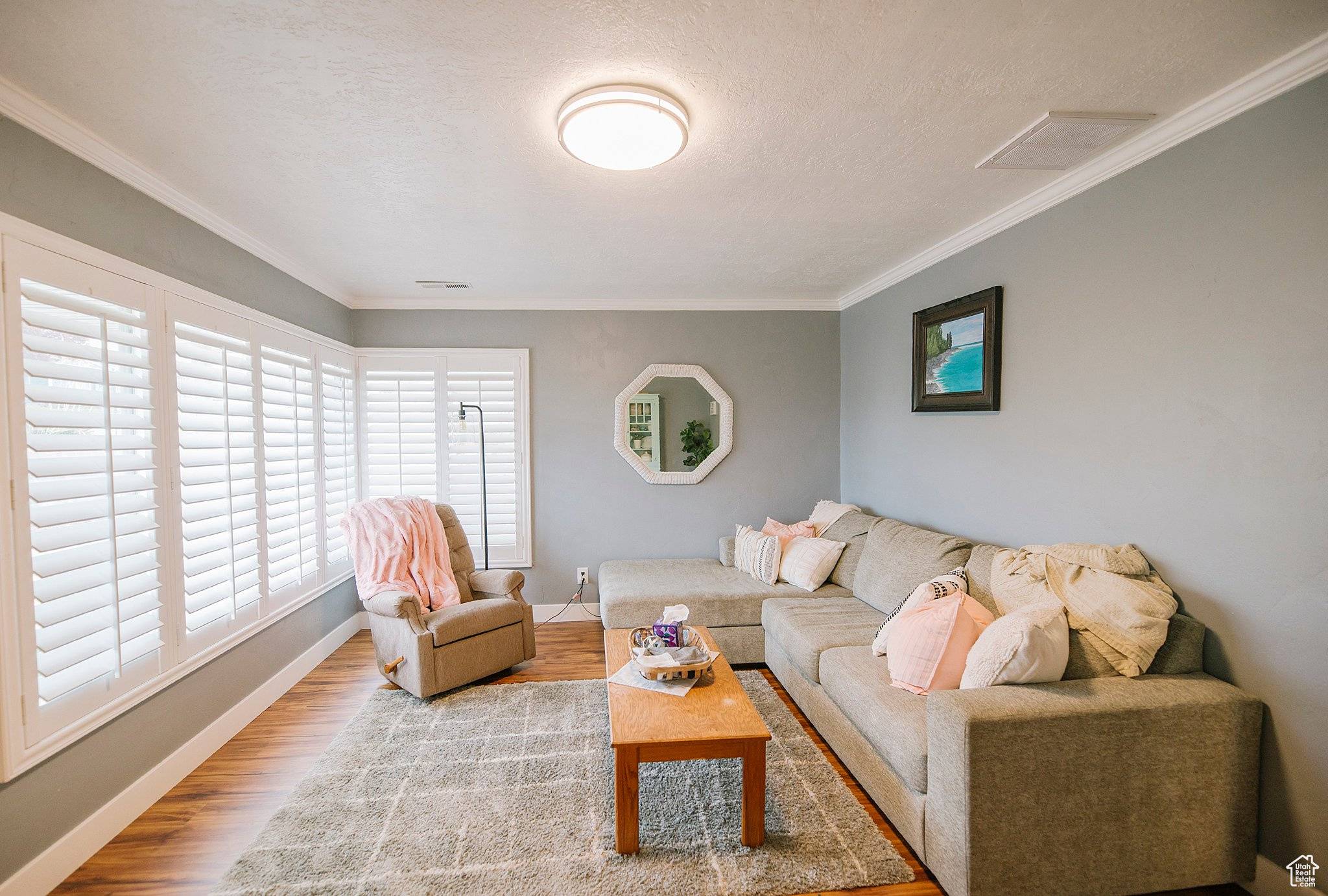 Bountiful, UT 84010,663 W 3500 S