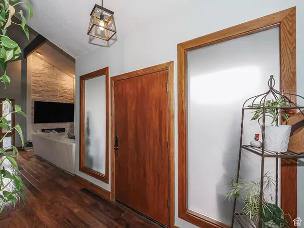 Murray, UT 84107,418 E BRIDLEWALK LN