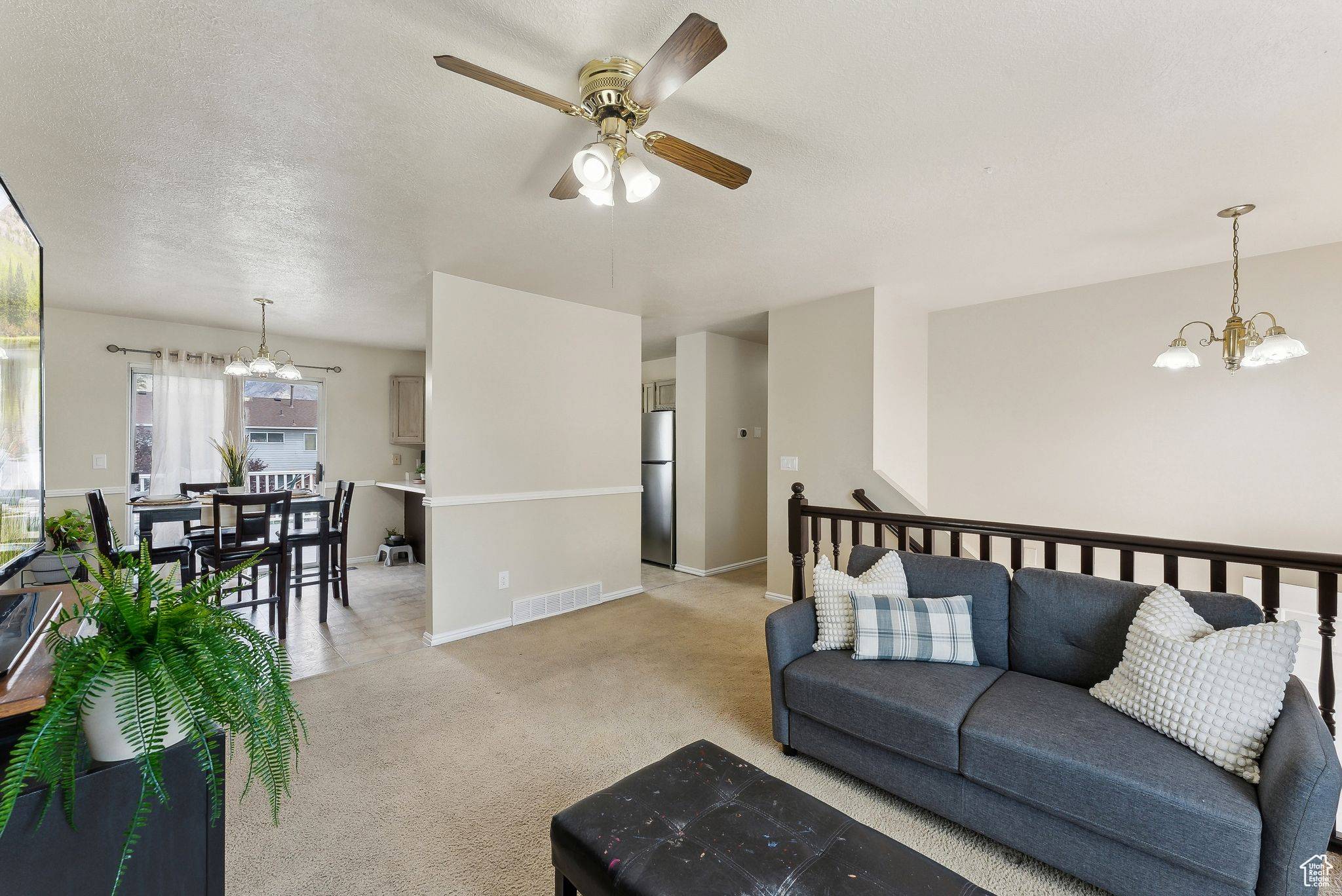 Pleasant Grove, UT 84062,668 N 1370 W