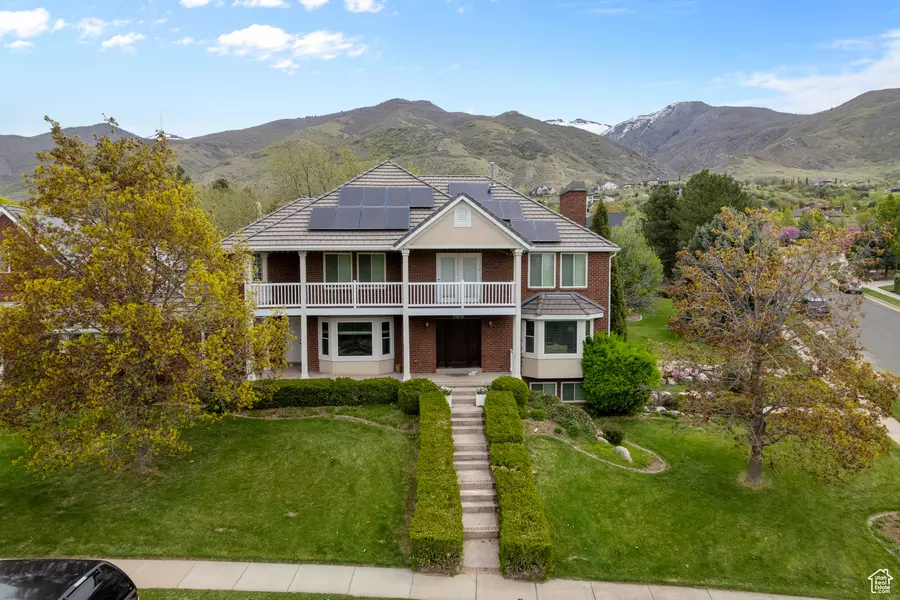 2076 SUMMERWOOD DR, Farmington, UT 84025