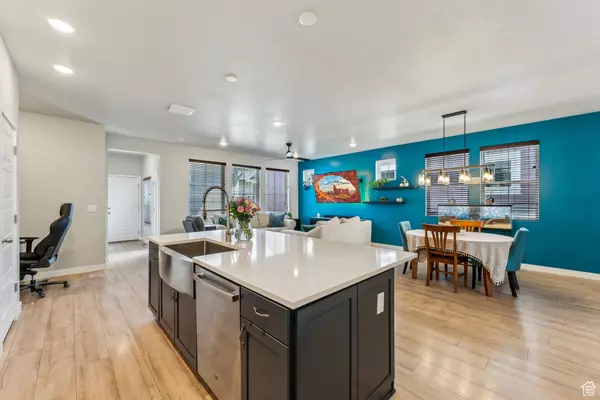 South Jordan, UT 84009,11619 S SILVER POND DR W