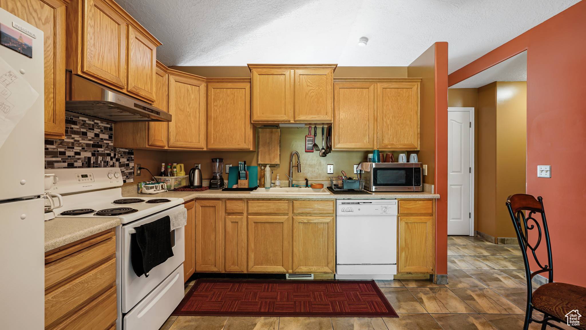 West Jordan, UT 84081,6267 S WALLER LN W