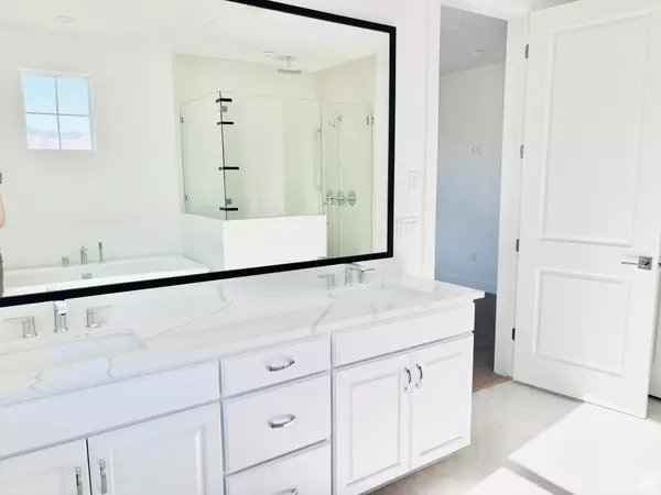 Saratoga Springs, UT 84045,1154 W GOSSAMER LN #10