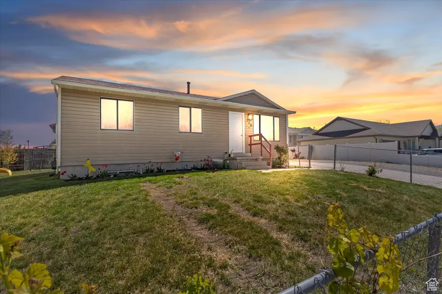 320 E CLARK ST, Grantsville, UT 84029