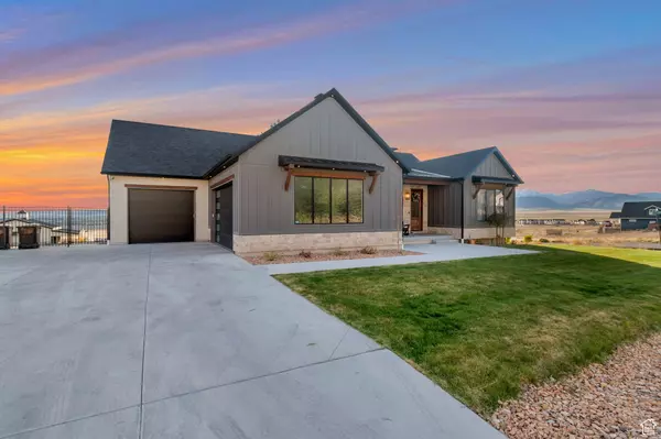 Eagle Mountain, UT 84005,6433 N GLENMAR WAY E