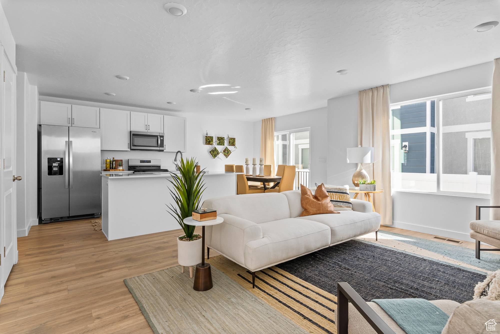 Saratoga Springs, UT 84045,877 E OAKUM LN #2299
