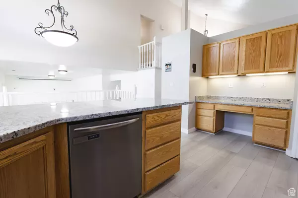 South Ogden, UT 84403,5026 S 1150 E