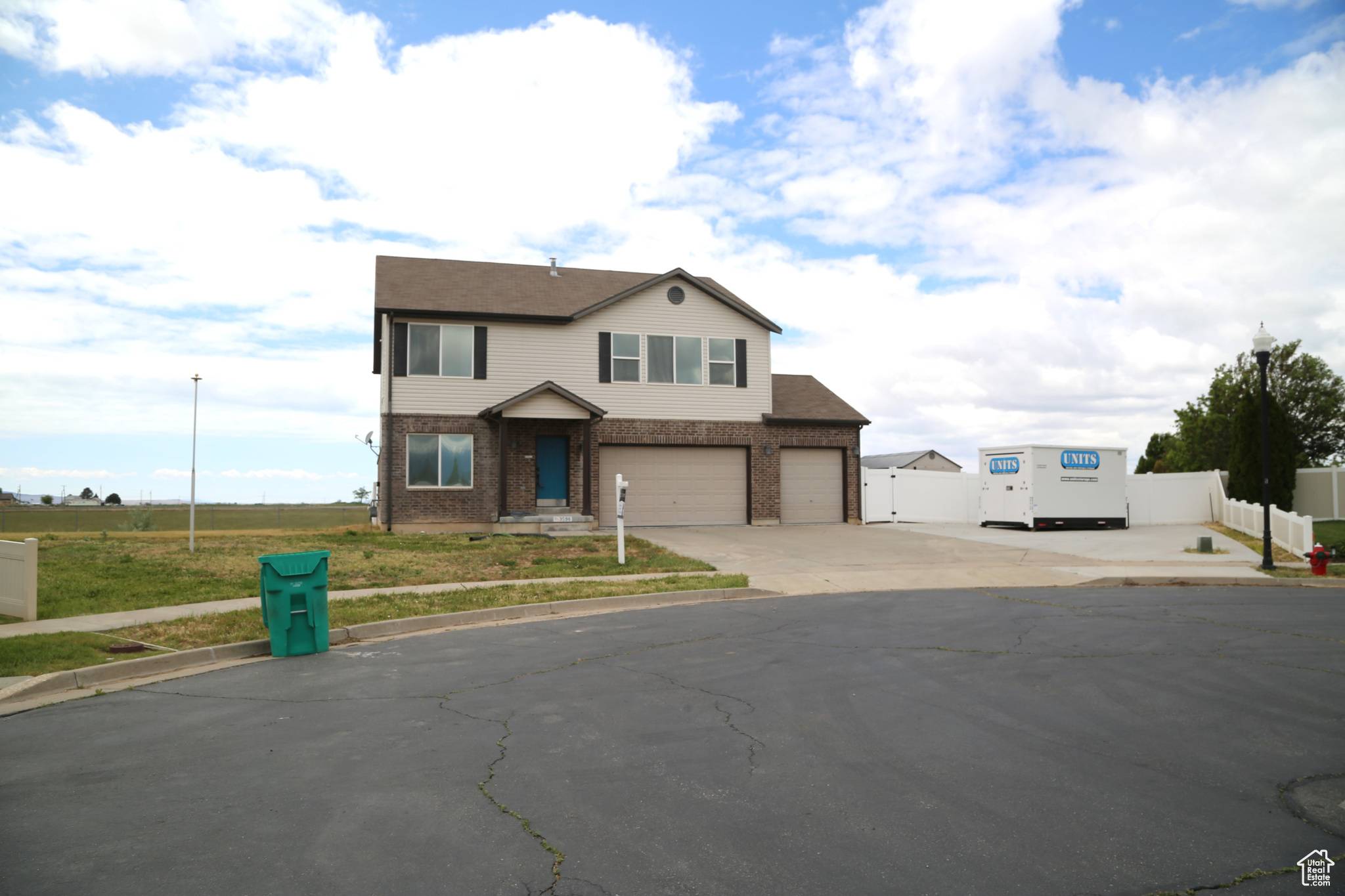 3596 W 2610 S, Syracuse, UT 84075
