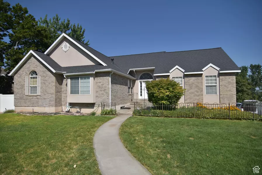 183 E AMA FILLE LN N, Elk Ridge, UT 84651