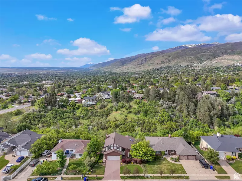 905 E MILLSTREAM WAY, Bountiful, UT 84010