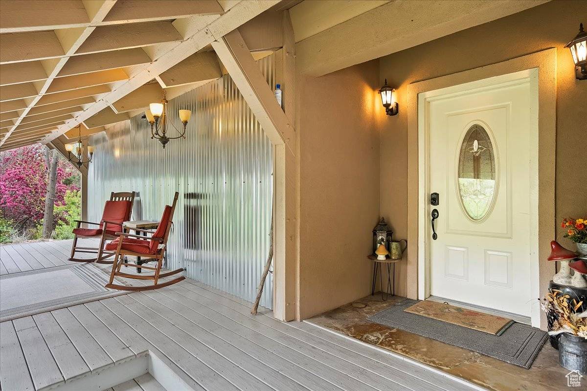 Mountain Green, UT 84050,5925 W HIGHLAND DR N