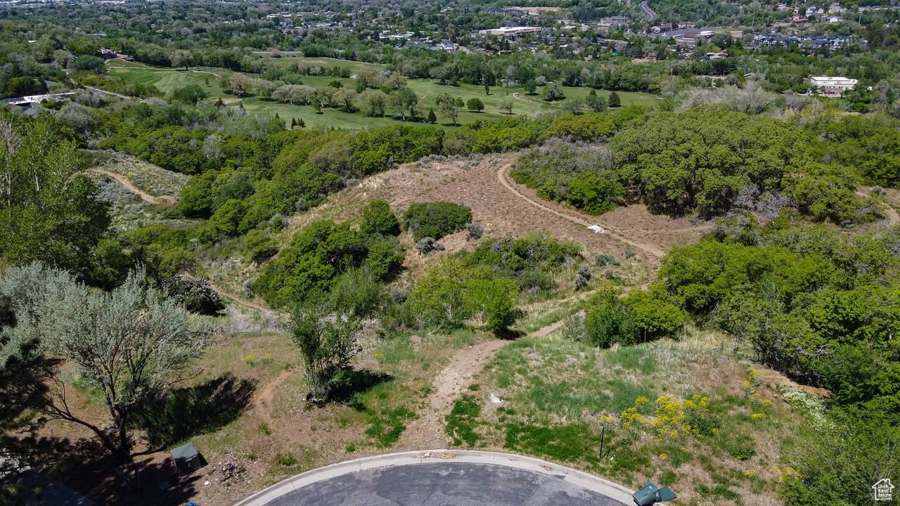 Ogden, UT 84401,1660 DUNSINANE CIR