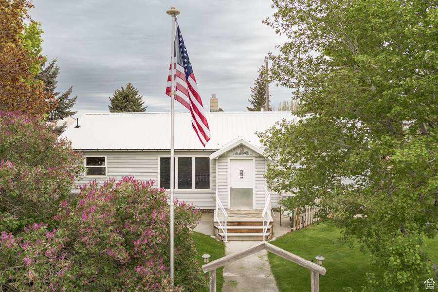 750 W 200 N, Blackfoot, ID 83221