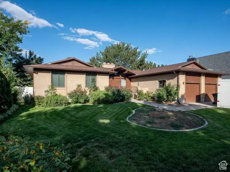 Murray, UT 84121,6530 S ROTHMOOR DR