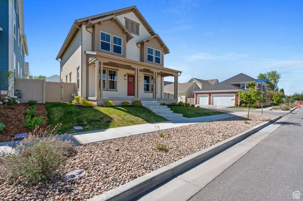 1071 W SHORELINE DR, Layton, UT 84041