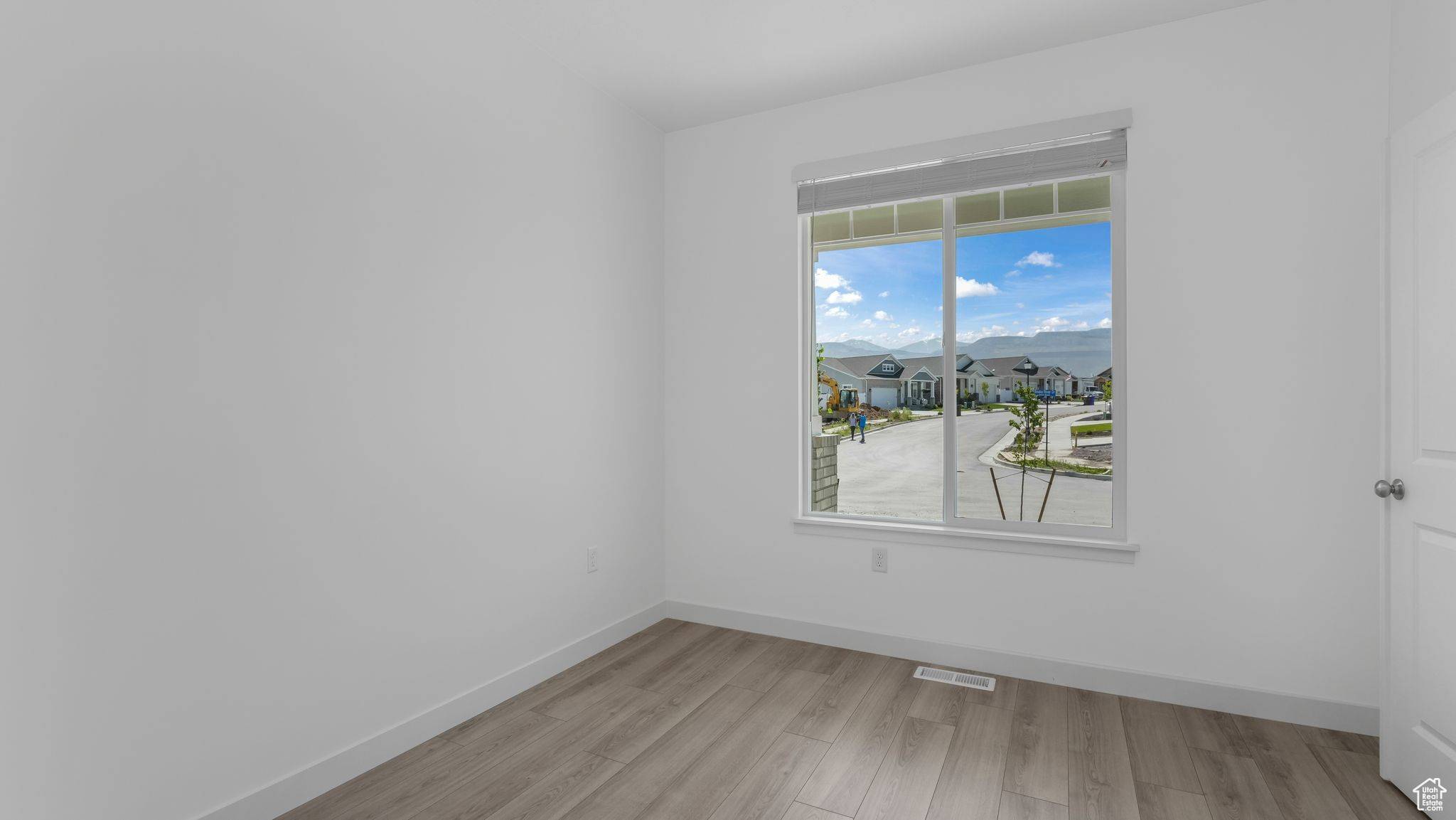 Herriman, UT 84096,12029 S SNAKE RIVER DR #407