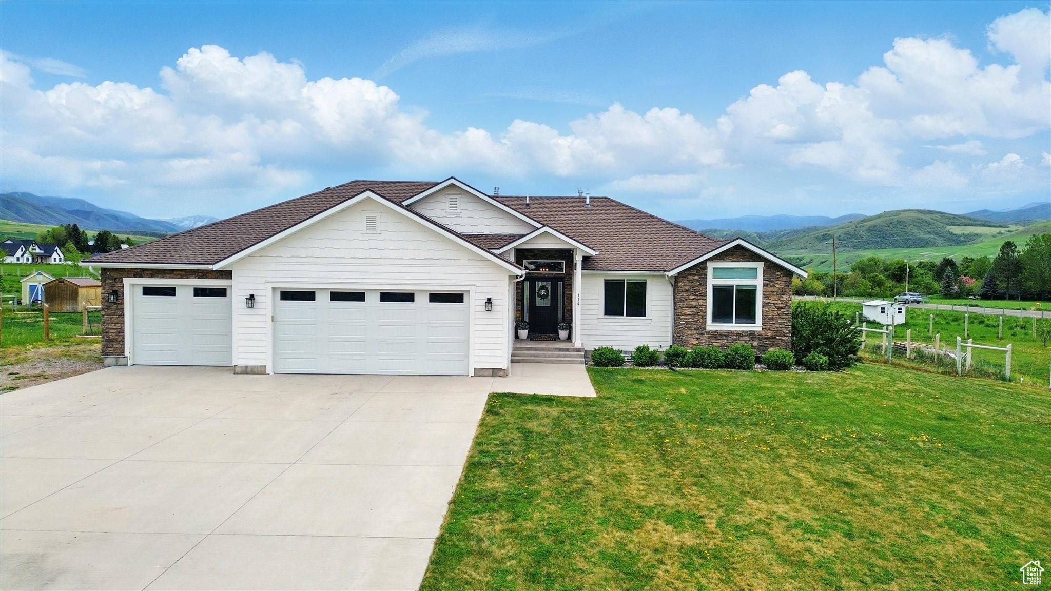 114 E 9500 S, Paradise, UT 84328