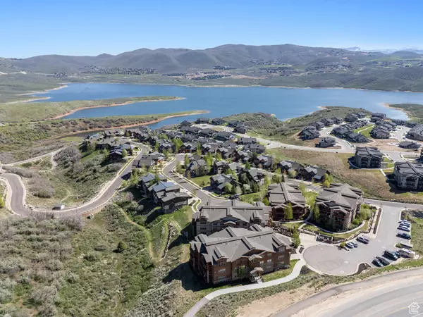 Heber City, UT 84032,1289 DEER PARK CIR #203