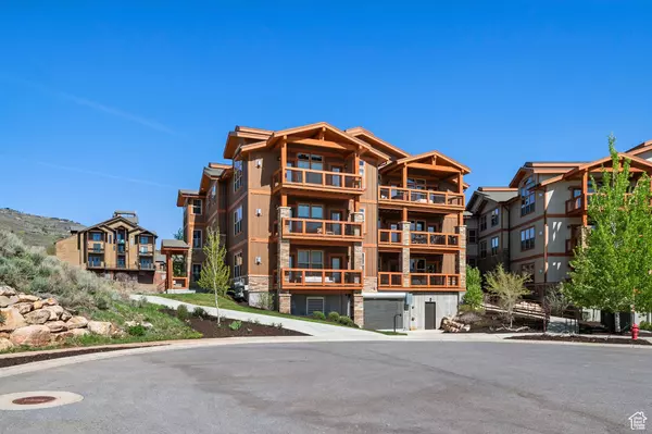Heber City, UT 84032,1289 DEER PARK CIR #203