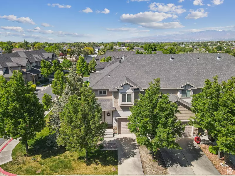1272 W OVERLOOK POINT PL, Salt Lake City, UT 84123
