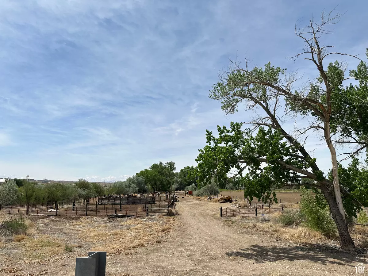 Green River, UT 84525,1290 MAIN ST E