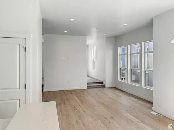 Magna, UT 84044,8268 JOSHUA TREE LN W