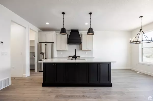 Hideout, UT 84036,452 W ASCENT DR #232