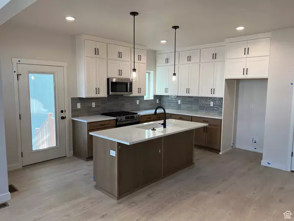 South Jordan, UT 84009,11578 S NIMITZ DR