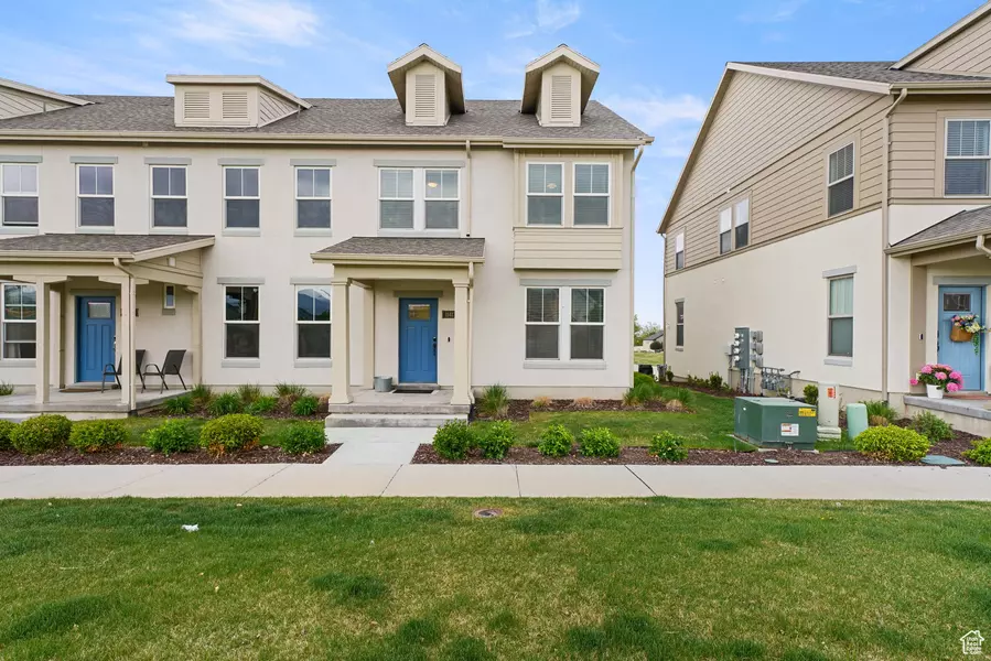 11413 S KITTY HAWK RD W, South Jordan, UT 84009