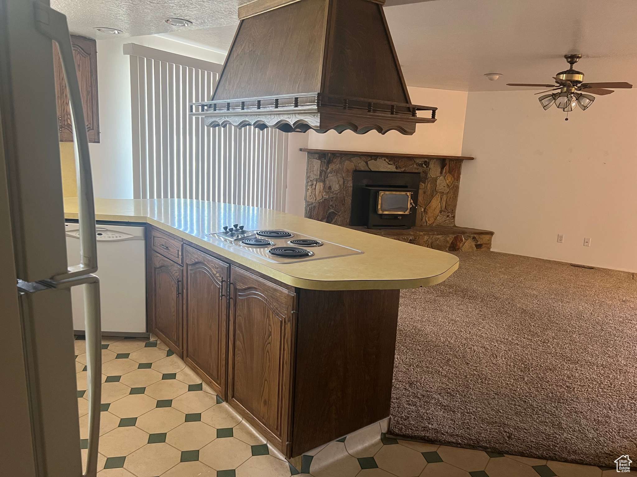 South Weber, UT 84405,7420 S 1025 E