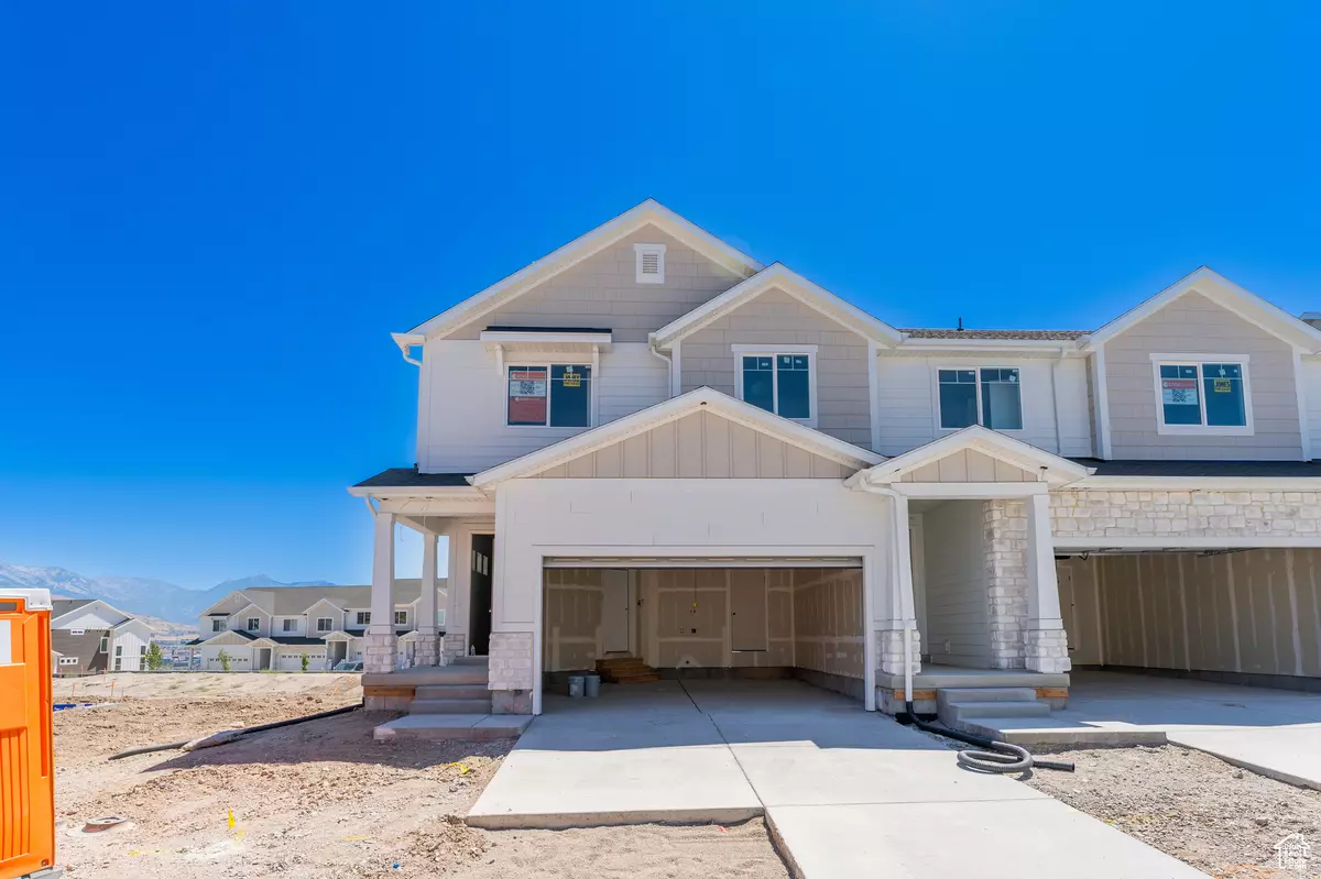 Saratoga Springs, UT 84045,2798 N RED VELVET LN #2409