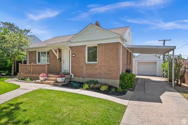 Salt Lake City, UT 84109,2574 E ELM AVE S