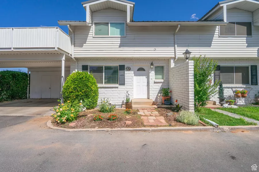 781 N VALLEY DR #37, St. George, UT 84770
