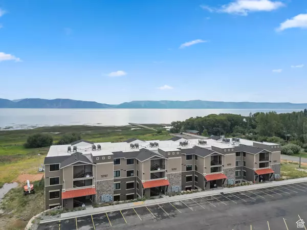 Garden City, UT 84028,35 E 150 S #302B