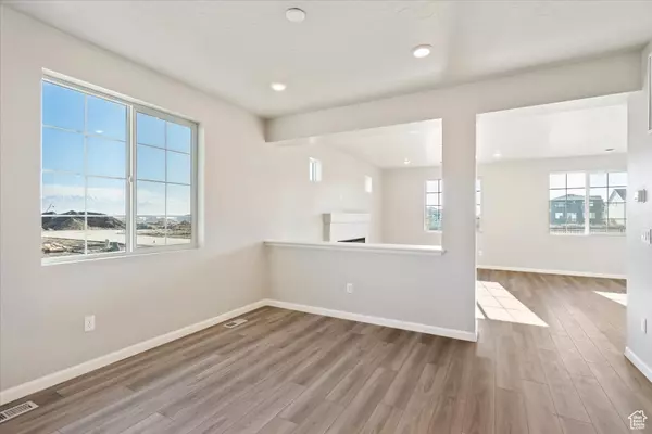 Saratoga Springs, UT 84045,262 N BROADWAY DR #1029