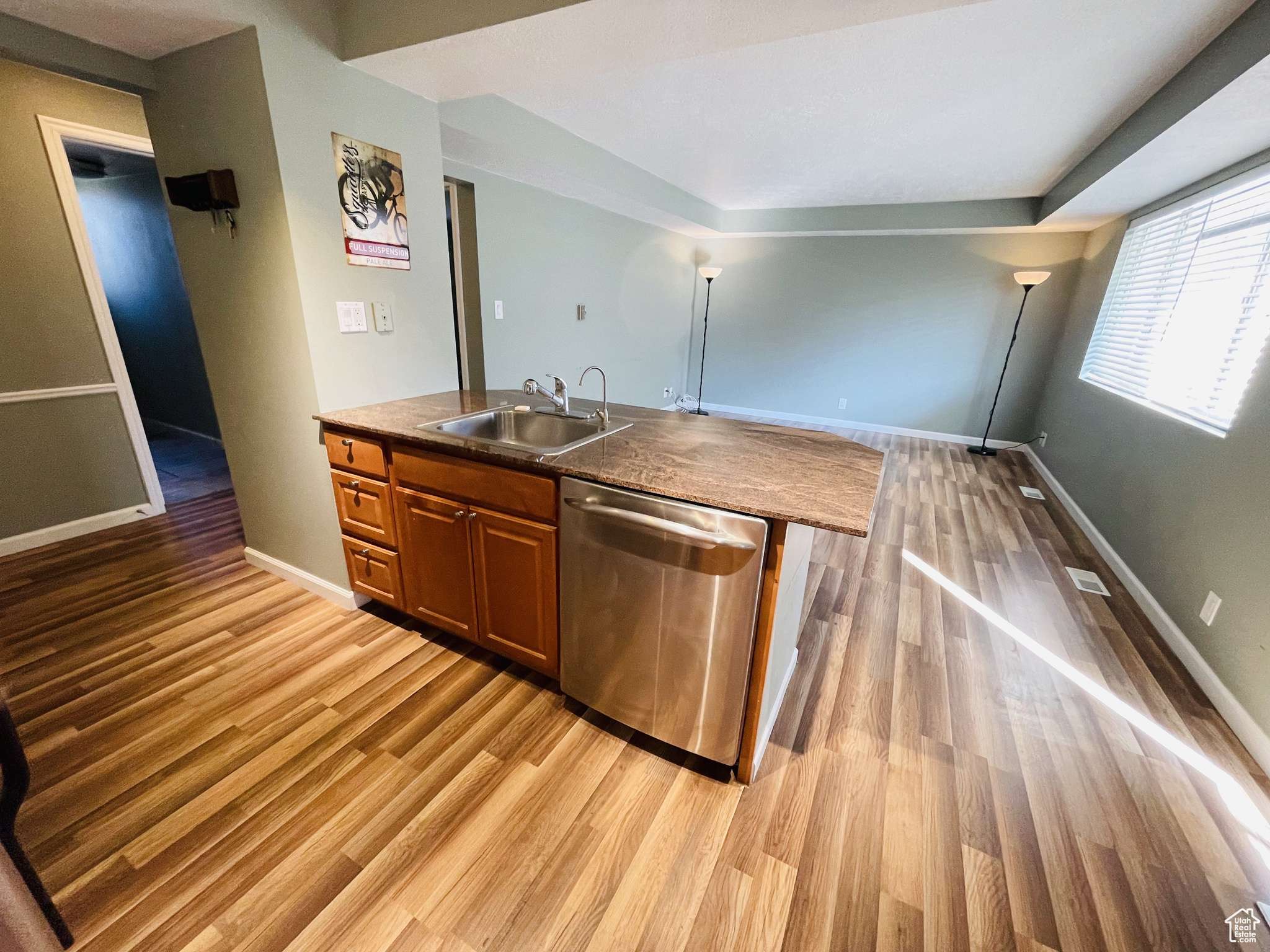 Holladay, UT 84117,2220 E MURRAY HOLLADAY RD#146 S