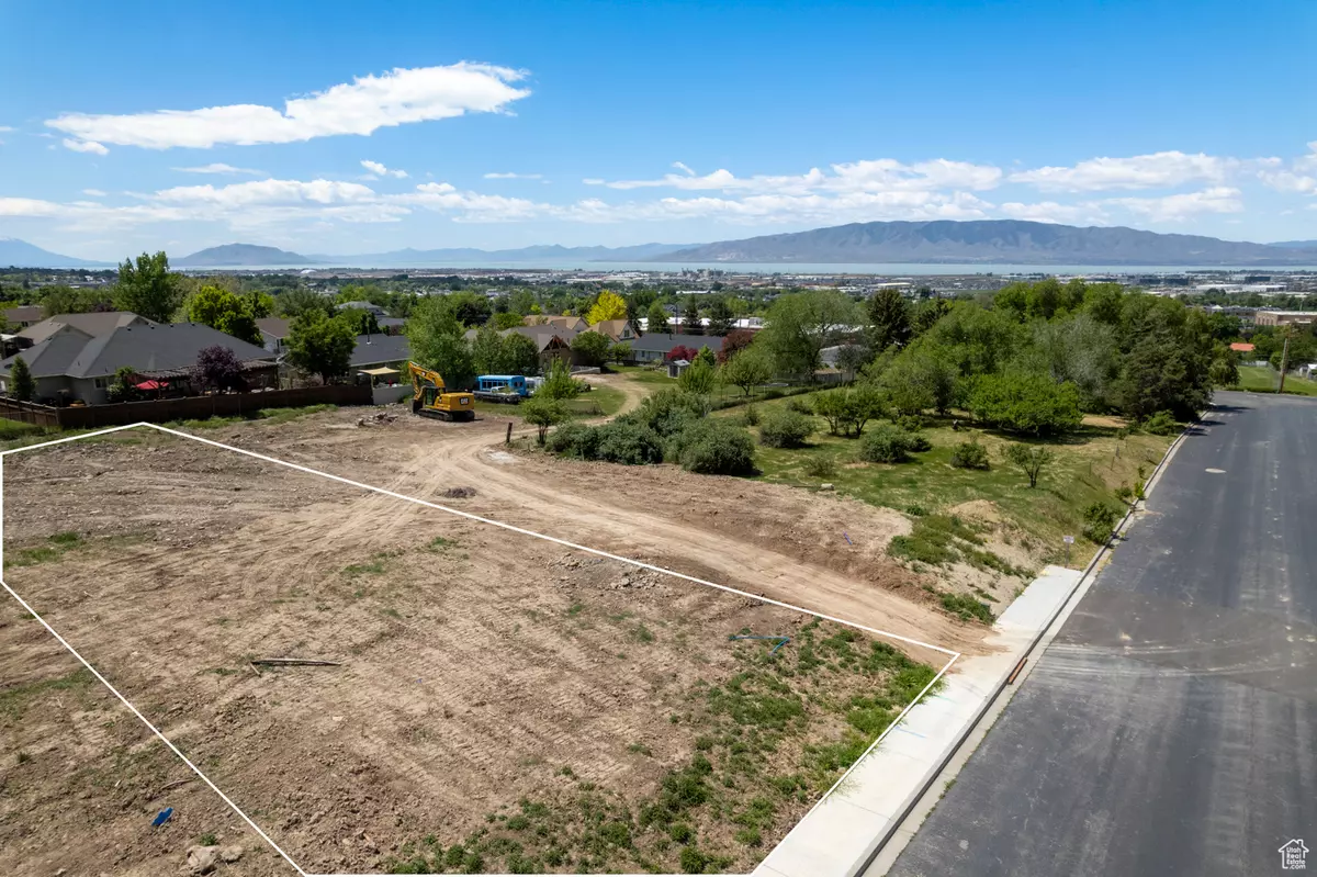 Pleasant Grove, UT 84062,1018 E 300 S #2