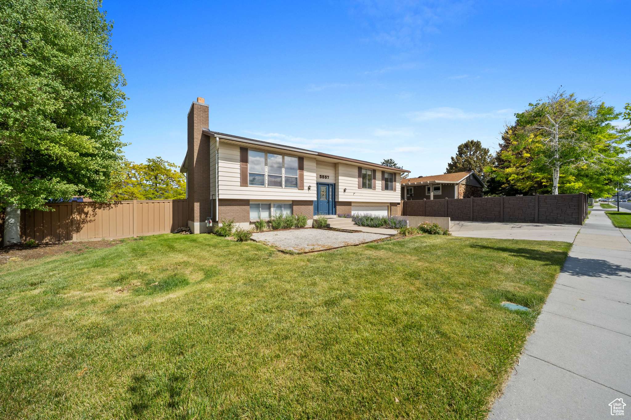 Salt Lake City, UT 84129,5557 S 2200 W