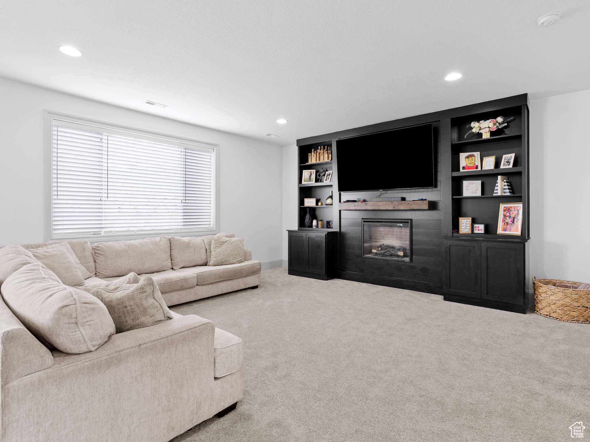 Saratoga Springs, UT 84045,2083 N ELDERBERRY DR