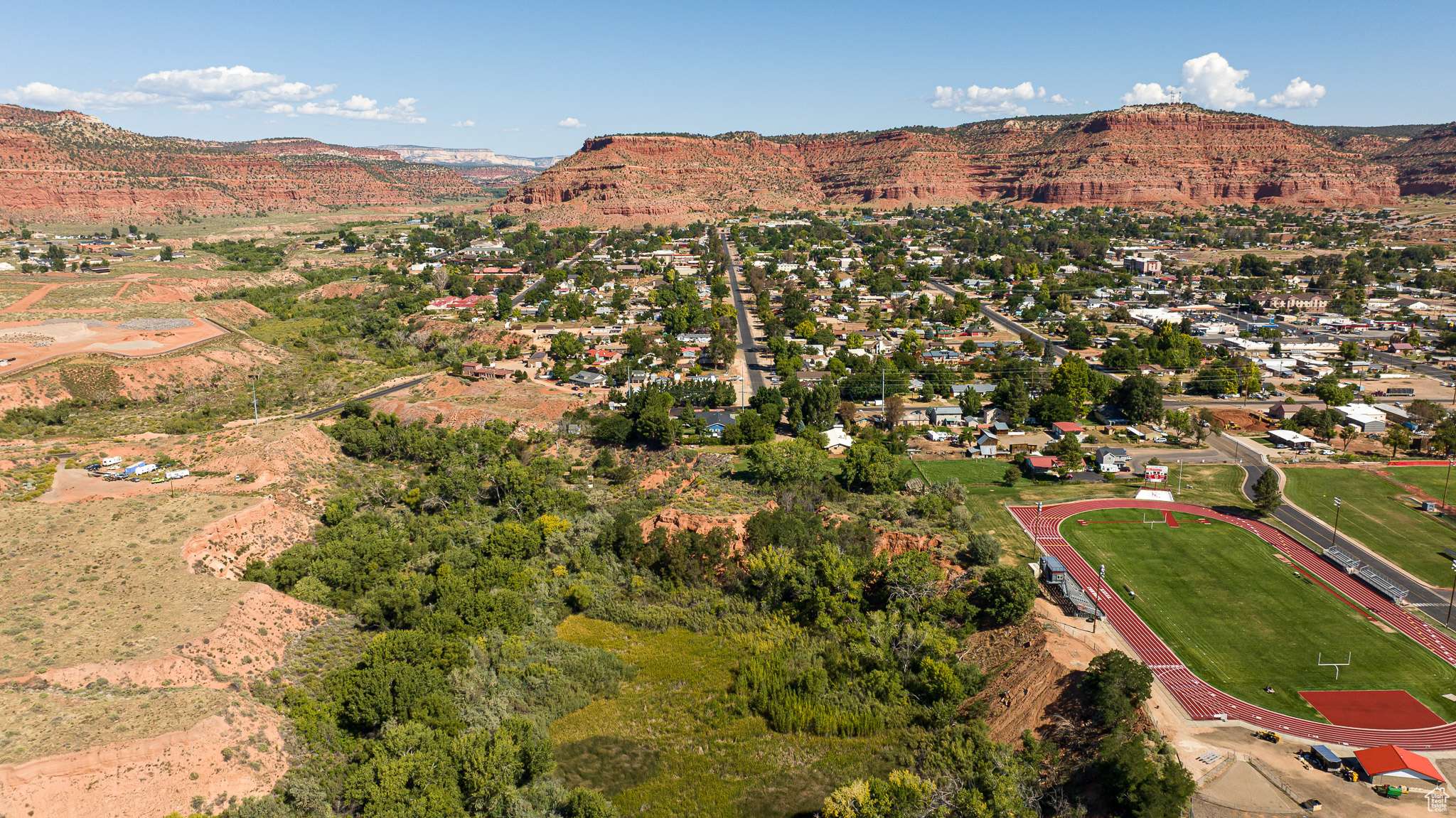 Kanab, UT 84741,437 S 100 W