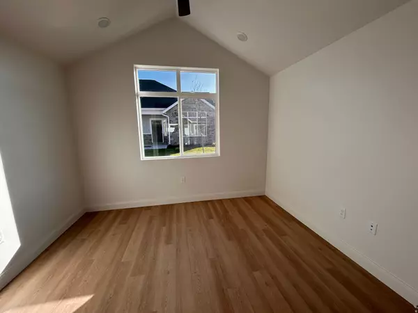 South Jordan, UT 84095,9566 S EMBER GLOW CT #C