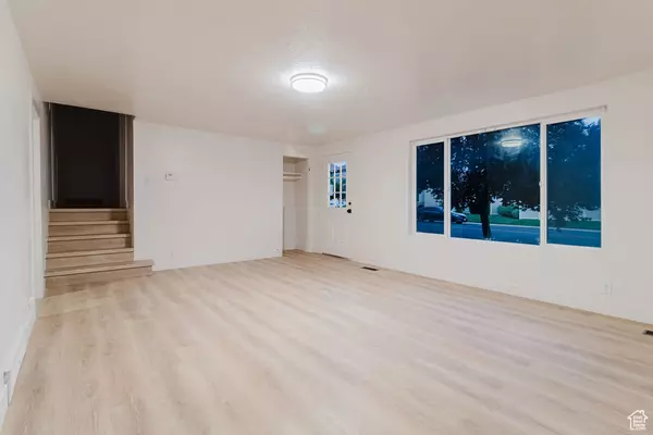 Orem, UT 84057,171 E 200 N