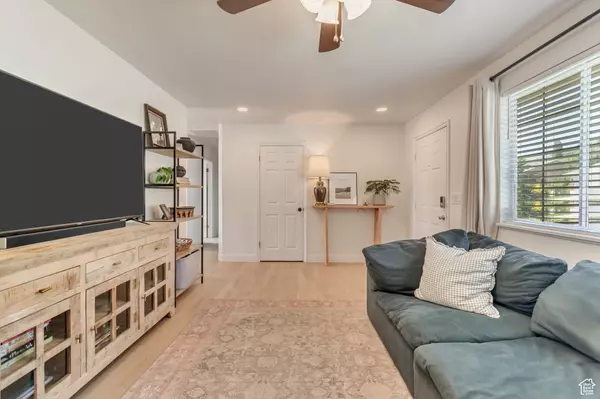 Cedar Hills, UT 84062,10111 N COTTONWOOD DR