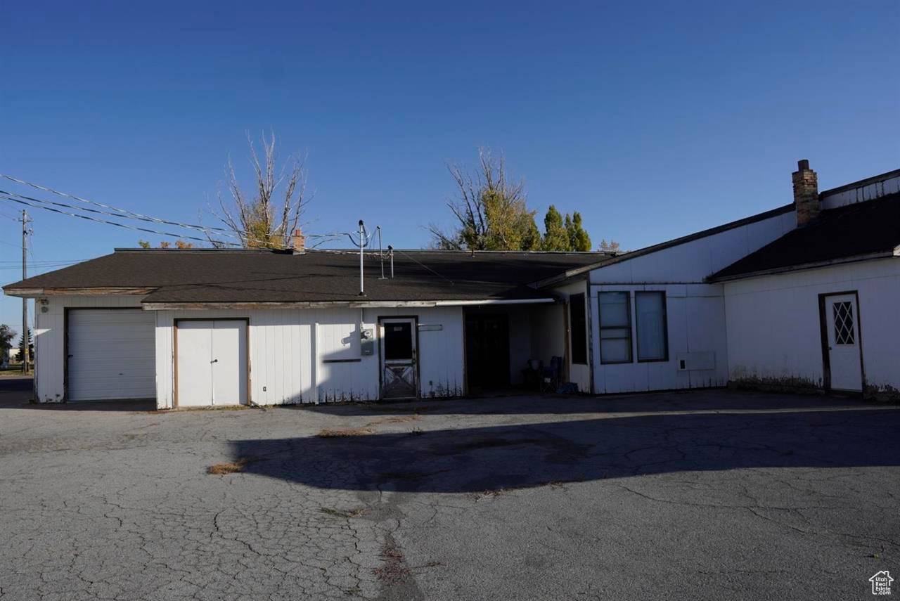 Grace, ID 83241,301 W CENTER ST