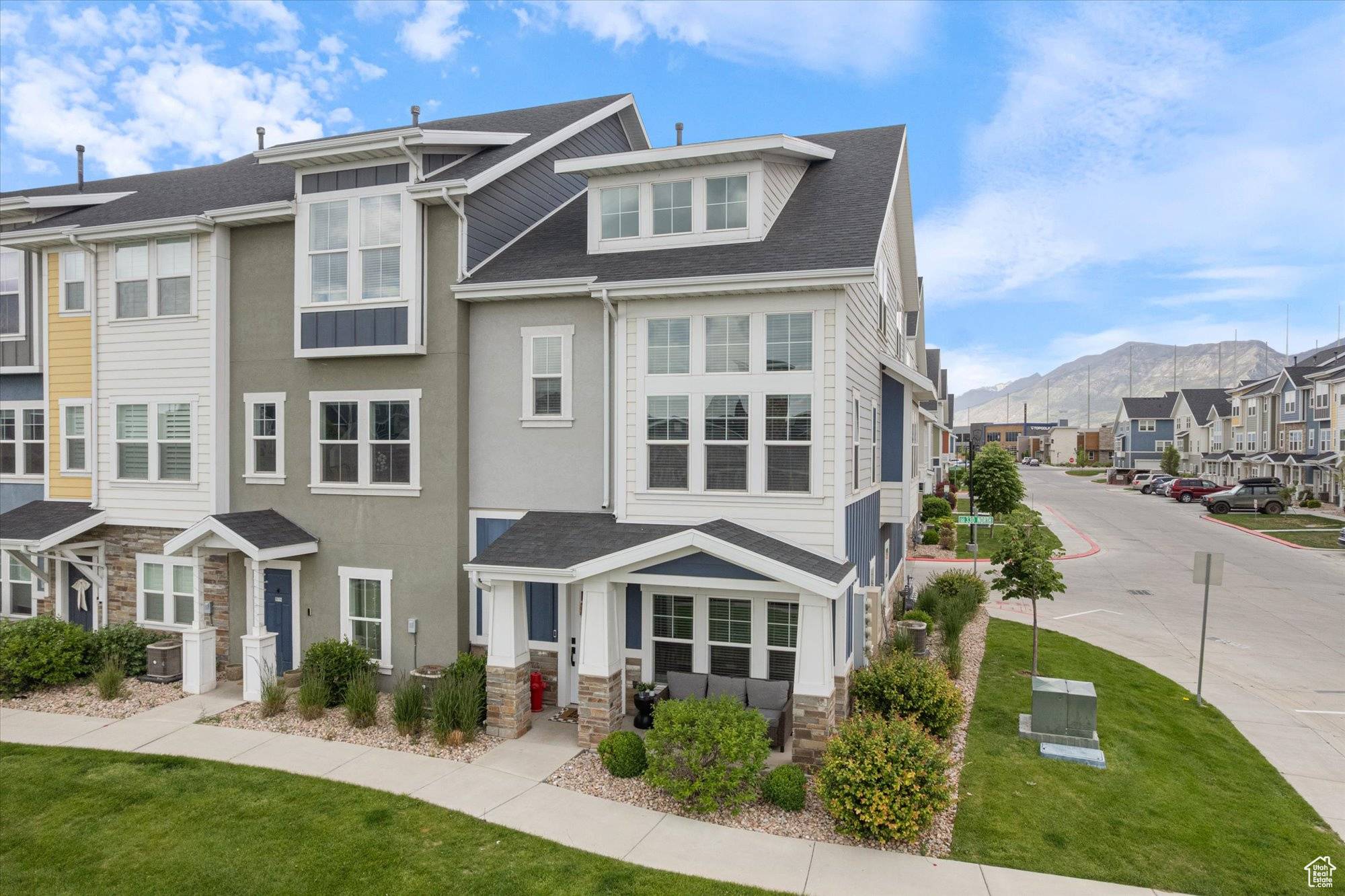 702 E 330 N, Vineyard, UT 84059