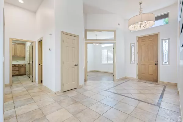 St. George, UT 84770,42 N 1100 W