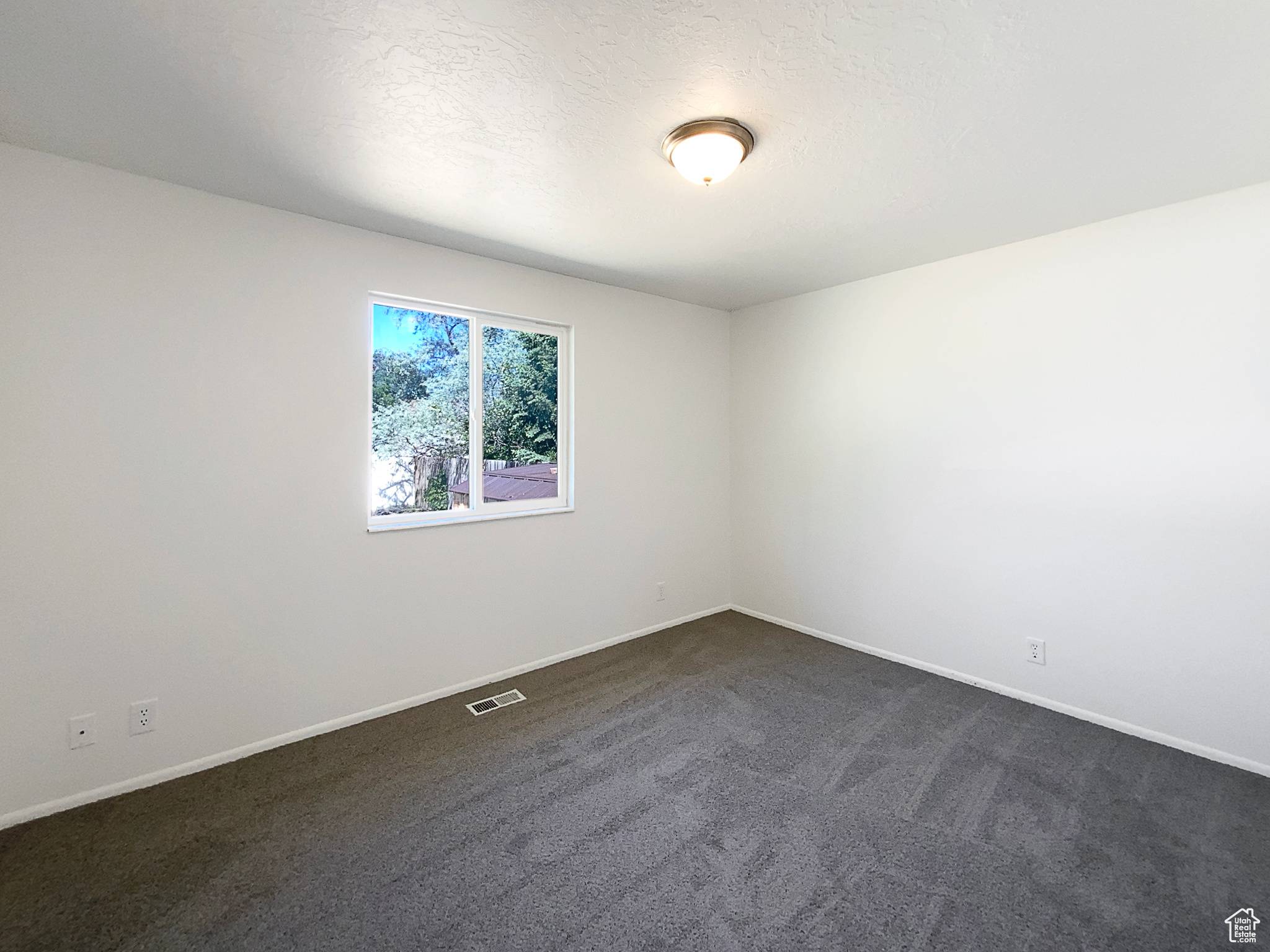 Taylorsville, UT 84129,5644 S TREEBEARD RD