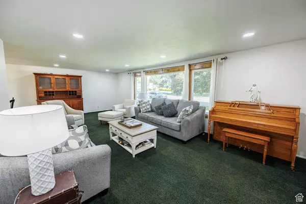 Orem, UT 84097,1070 E 120 S