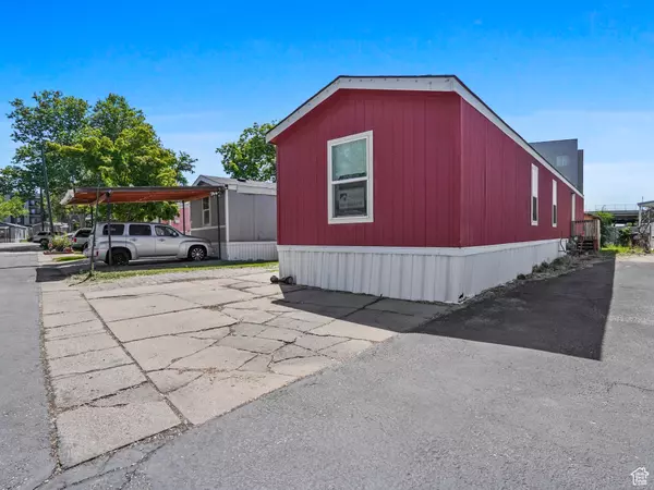 Clearfield, UT 84015,75 W 250 N #103
